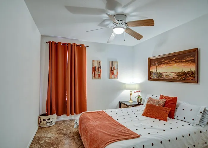 Holiday home Route 66 Oasis In Downtown With Heated Pool & Mini Golf