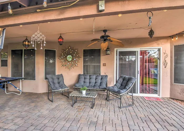 Route 66 Oasis In Downtown With Heated Pool & Mini Golf Holiday home *