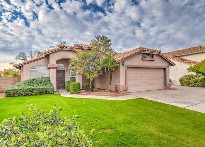 Route 66 Oasis In Downtown With Heated Pool & Mini Golf Gilbert