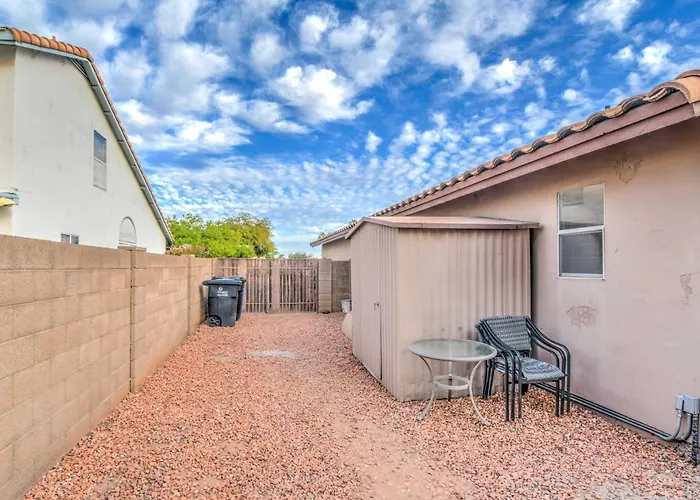 Route 66 Oasis In Downtown With Heated Pool & Mini Golf