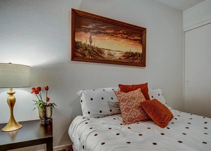 Holiday home Route 66 Oasis In Downtown With Heated Pool & Mini Golf Gilbert